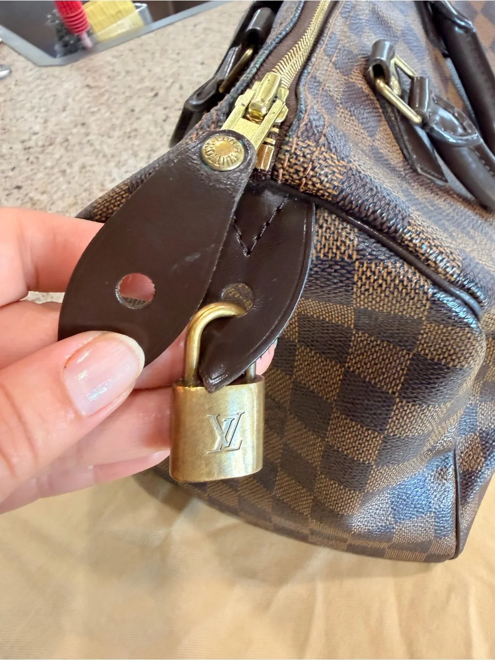 🔥🔥Louis Vuitton Speedy 30  Damier EBENE (GUC) COA Included🔥🔥